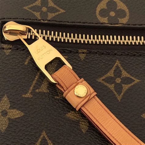 louis vuitton zipper pull|Louis Vuitton wallet zipper pull.